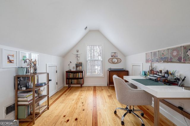 1000 Kings Row Road, Greensboro, GA 30642