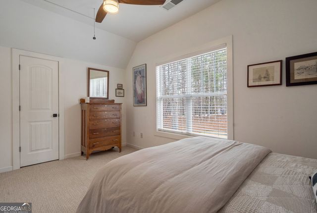 1000 Kings Row Road, Greensboro, GA 30642