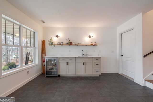 1000 Kings Row Road, Greensboro, GA 30642