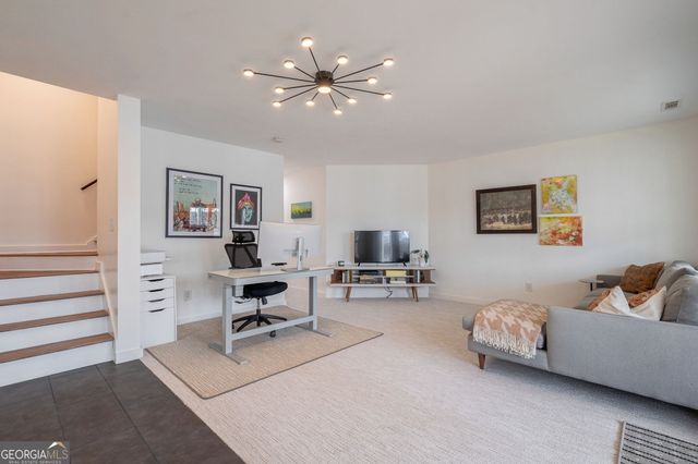 1000 Kings Row Road, Greensboro, GA 30642