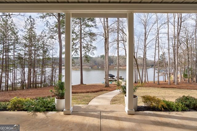 1000 Kings Row Road, Greensboro, GA 30642