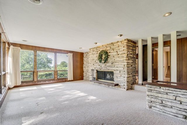 9000 263rd AVENUE, Salem, WI 53168