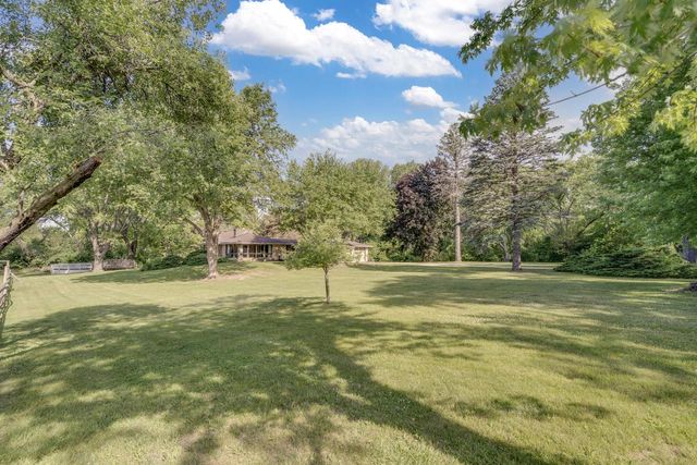 9000 263rd AVENUE, Salem, WI 53168