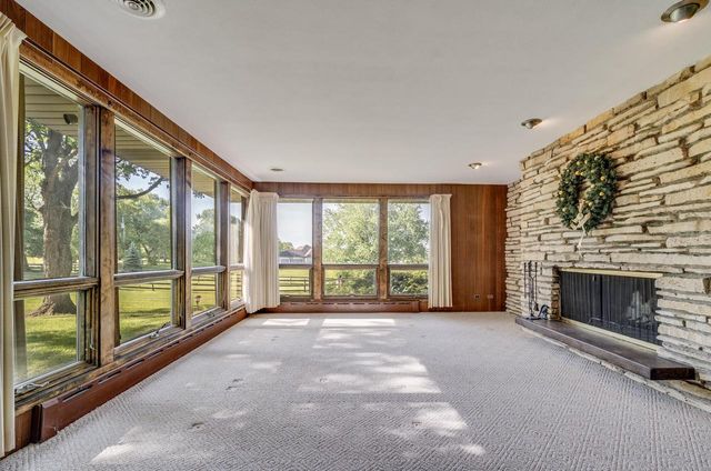 9000 263rd AVENUE, Salem, WI 53168