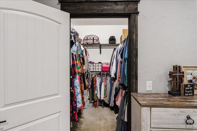 2032 Pahal Road, Huntington, TX 75949