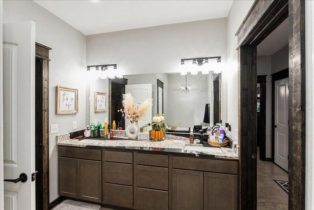 2032 Pahal Road, Huntington, TX 75949