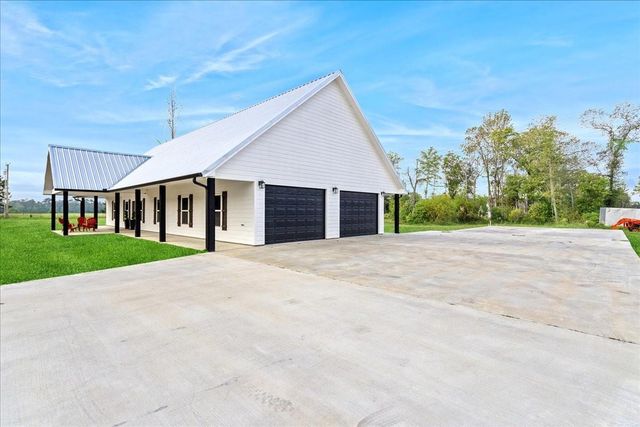 2032 Pahal Road, Huntington, TX 75949