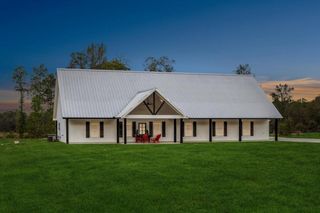 2032 Pahal Road, Huntington, TX 75949