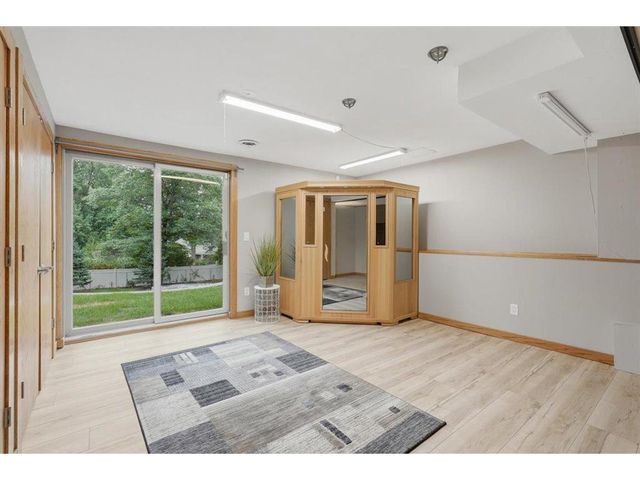 57 Quamwell Avenue, Lakeland, MN 55043