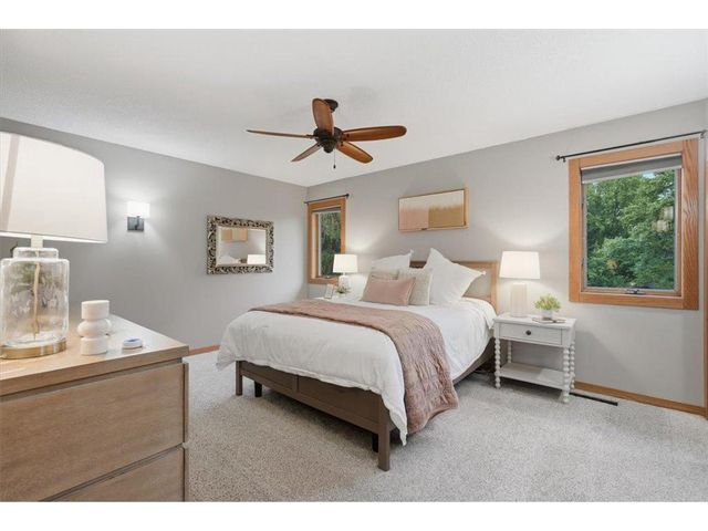 57 Quamwell Avenue, Lakeland, MN 55043