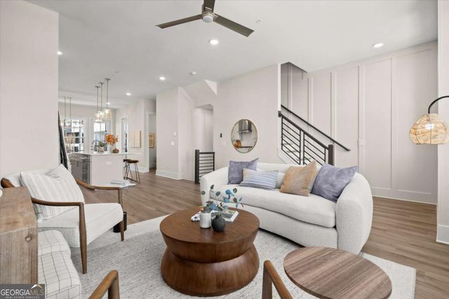 677 Soul Alley 148, Alpharetta, GA 30009