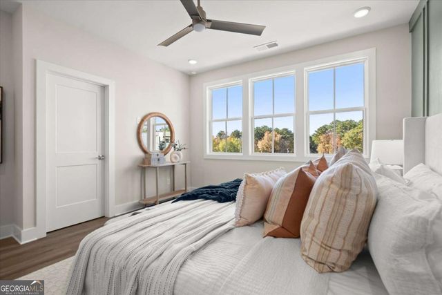 677 Soul Alley 148, Alpharetta, GA 30009