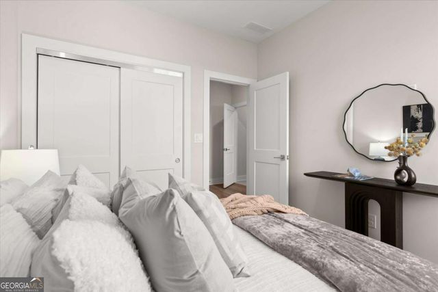 677 Soul Alley 148, Alpharetta, GA 30009