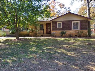 3212 S 41st Street, Fort Smith, AR 72903
