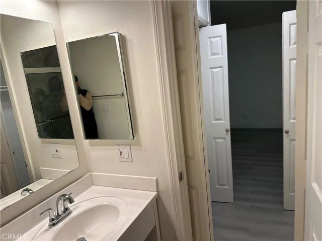 276 Streamwood, Irvine, CA 92620