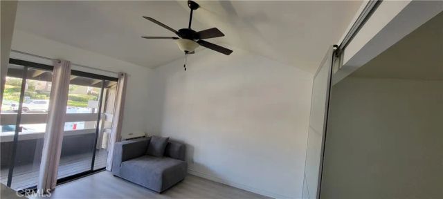 276 Streamwood, Irvine, CA 92620