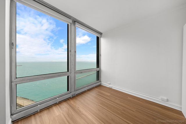 880 N Lake Shore Drive 25EF, Chicago, IL 60611