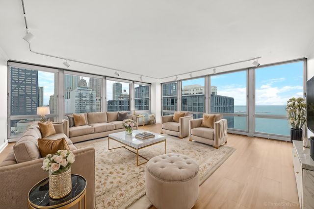 880 N Lake Shore Drive 25EF, Chicago, IL 60611