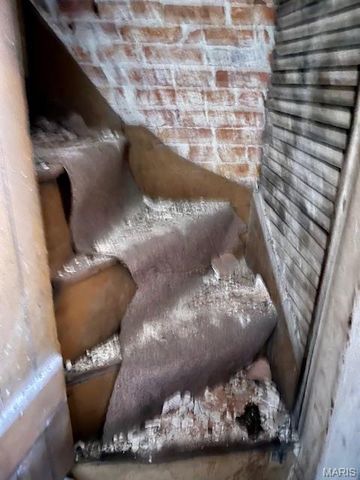 1825 S. 7th Street 1-3, St Louis, MO 63104