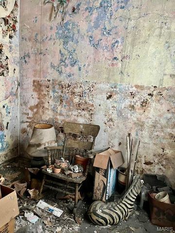 1825 S. 7th Street 1-3, St Louis, MO 63104