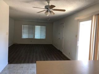 8613 La Riviera Dr #A, Sacramento, CA 95826
