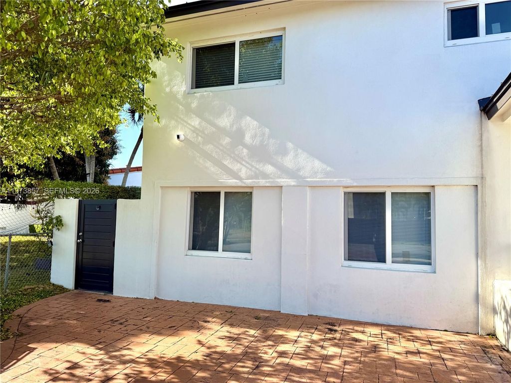 8301 SW 19th St ADU, Miami, FL 33155