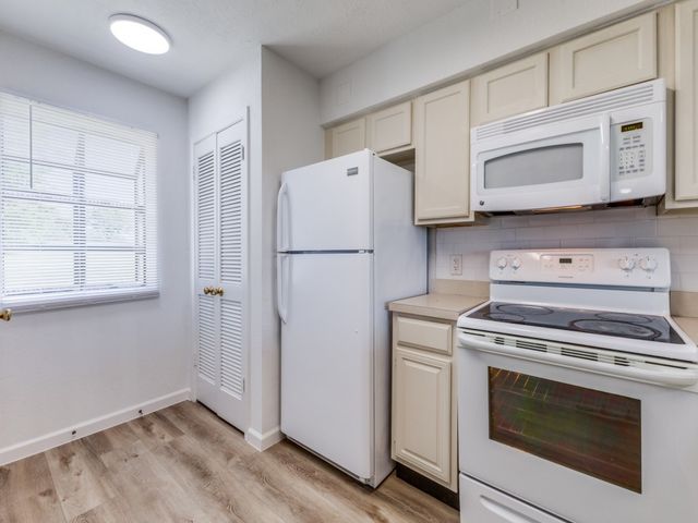 114 Henry M Chandler Drive, Rockwall, TX 75032