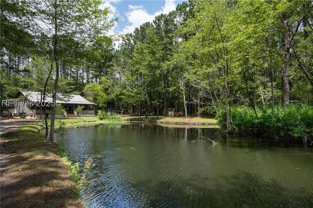3769 Rice Shire Rd, Ridgeland, SC 29936