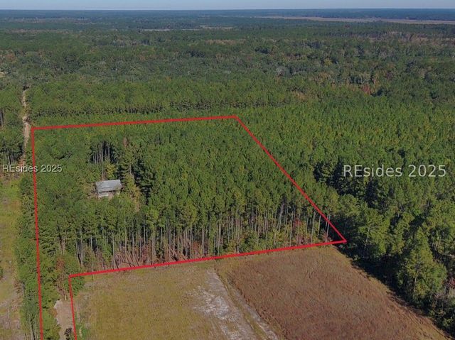 3769 Rice Shire Rd, Ridgeland, SC 29936