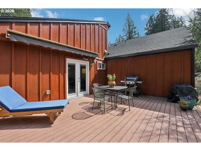 15611 Ne 181ST Loop, Brush Prairie, WA 98606