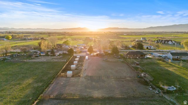 10390 N HIGHWAY 38, Deweyville, UT 84309