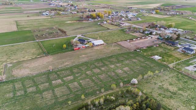 10390 N HIGHWAY 38, Deweyville, UT 84309