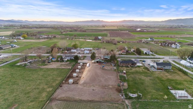 10390 N HIGHWAY 38, Deweyville, UT 84309