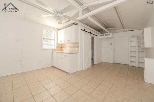 913 FOLEY AVENUE, Iowa Park, TX 76367