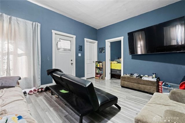 124 N Harbine Avenue, Dayton, OH 45403