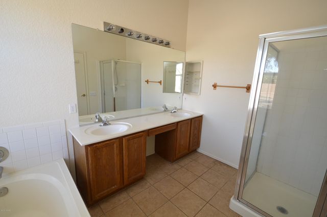 9941 E Paseo San Bernardo, Tucson, AZ 85747
