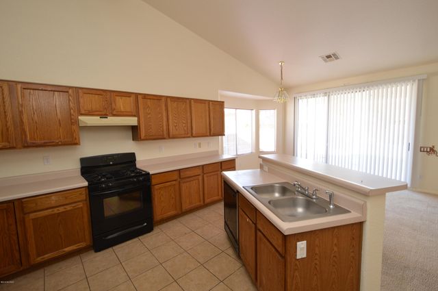9941 E Paseo San Bernardo, Tucson, AZ 85747