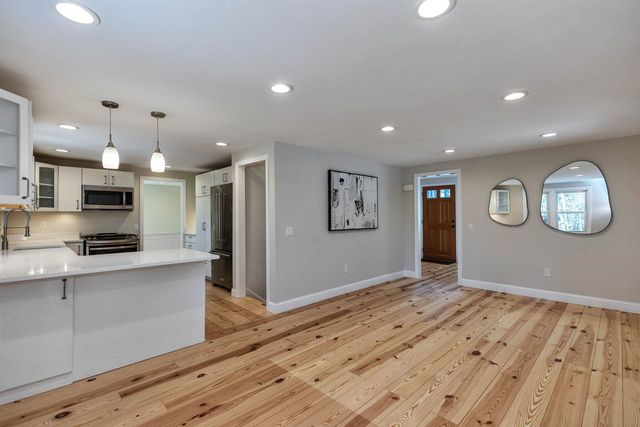 120 Currier Avenue, Peterborough, NH 03458