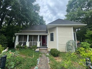 1734 E Broad Street A, Athens, GA 30601