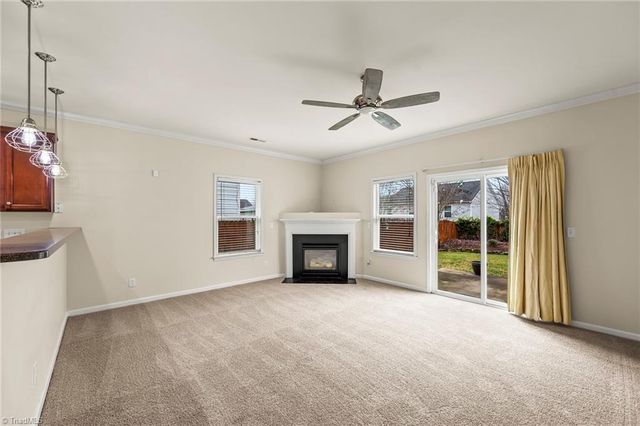 1570 Country Lane, Kernersville, NC 27284