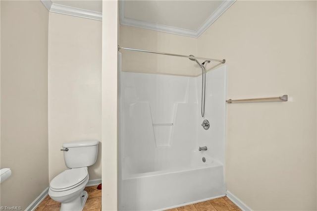 1570 Country Lane, Kernersville, NC 27284