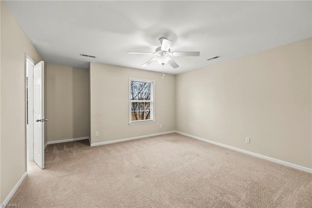 1570 Country Lane, Kernersville, NC 27284