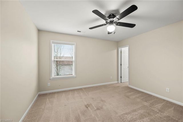 1570 Country Lane, Kernersville, NC 27284