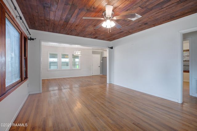 200 Rayland Street, Lafayette, LA 70506