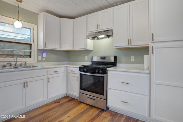 200 Rayland Street, Lafayette, LA 70506