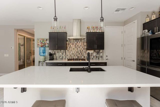 7043 E Portland Street, Scottsdale, AZ 85257