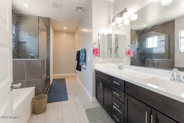 7043 E Portland Street, Scottsdale, AZ 85257