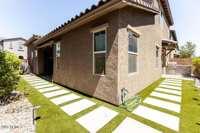 7043 E Portland Street, Scottsdale, AZ 85257