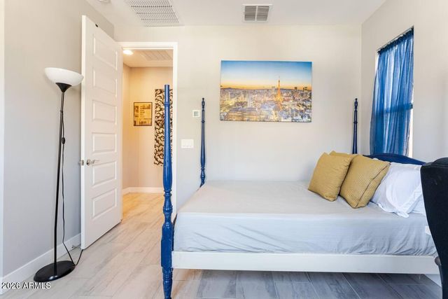 7043 E Portland Street, Scottsdale, AZ 85257