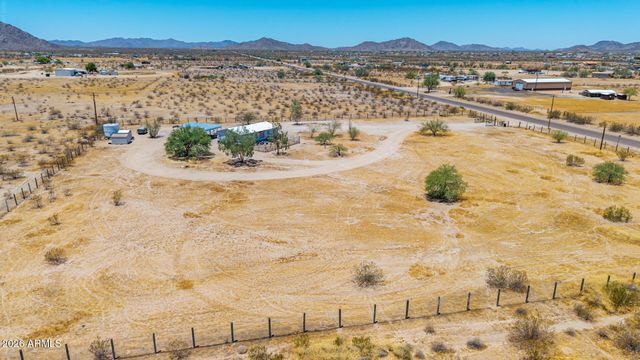 53679 W BARNES Road, Maricopa, AZ 85139